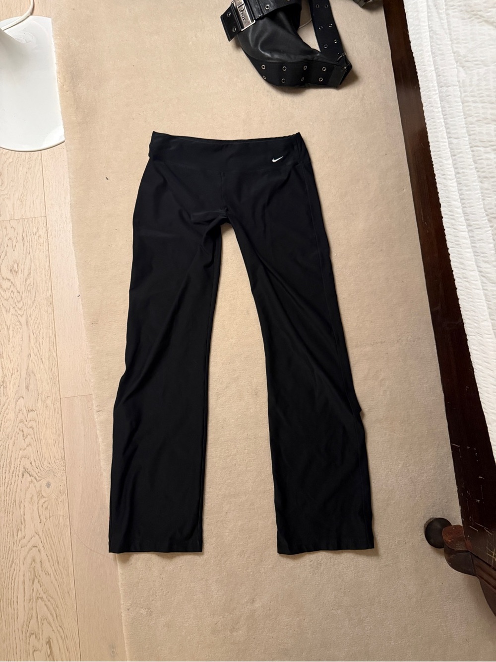 Low rise Nike dri fit yoga pants